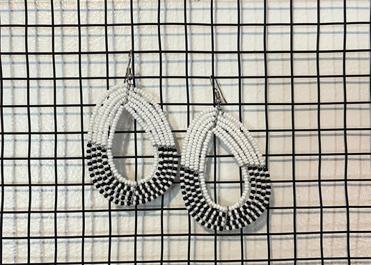 Black & White Beaded Earrings-6